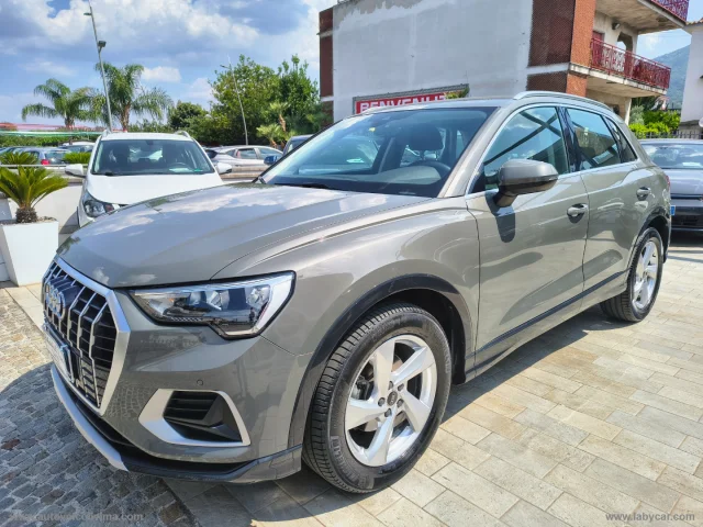 Auto - Audi q3 35 tdi s tronic business advanced