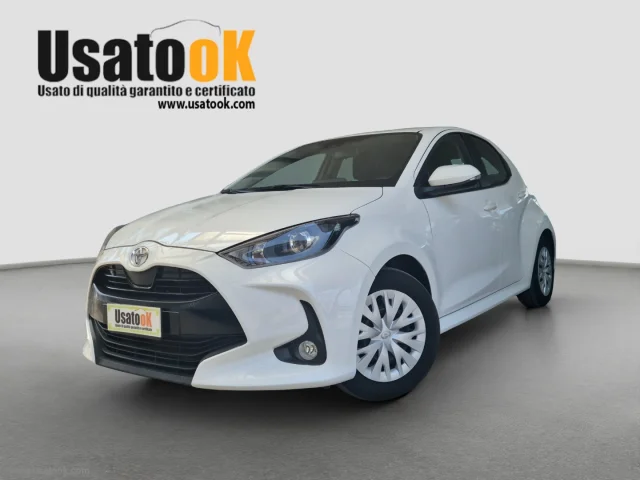 Auto - Toyota yaris 1.0 5p. business