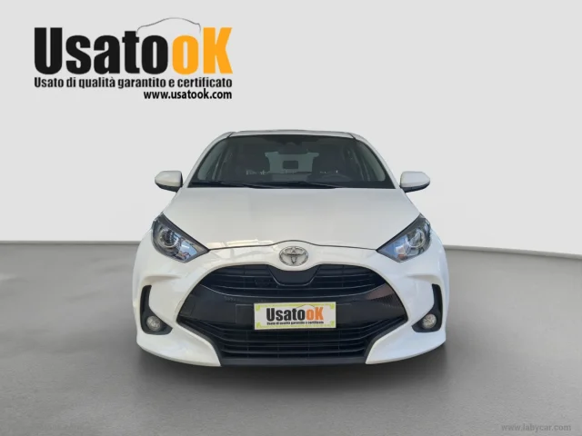 Auto - Toyota yaris 1.0 5p. business