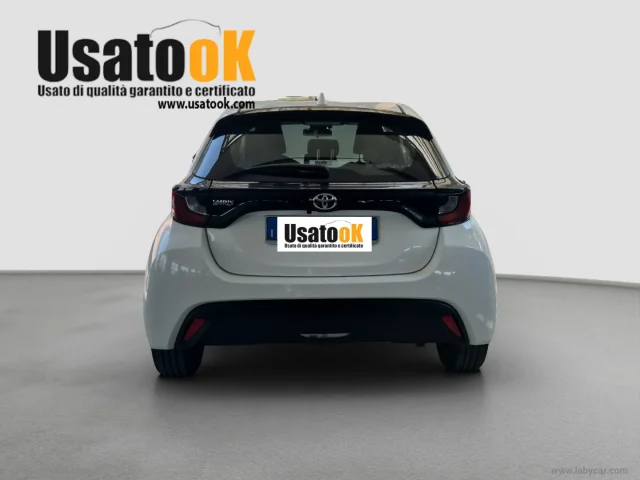Auto - Toyota yaris 1.0 5p. business