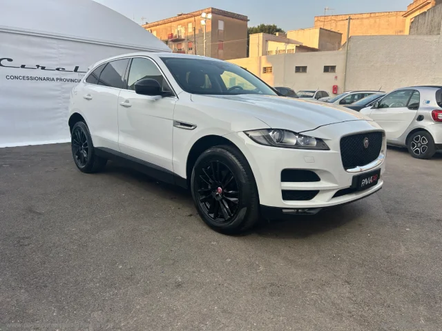 Auto - Jaguar f-pace 2.0 d 180 cv awd aut. portfolio