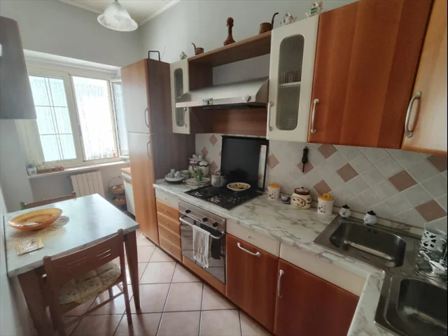 Appartamenti in Vendita - Appartamento in vendita a rogliano zona residenziale