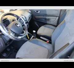 Auto - Renault captur dci 8v 110 cv s&s energy intens cross