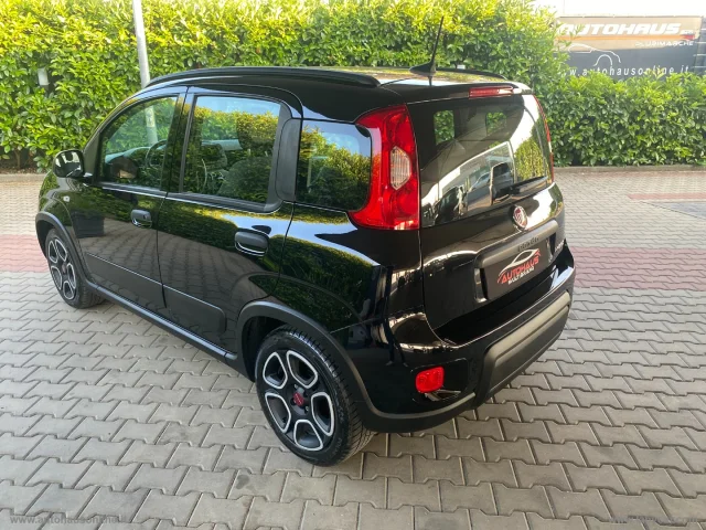 Auto - Fiat panda 1.0 firefly s&s hybrid city life
