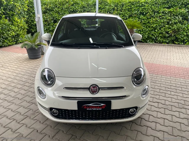 Auto - Fiat 500 1.0 hybrid dolcevita