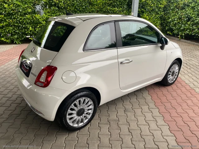 Auto - Fiat 500 1.0 hybrid dolcevita