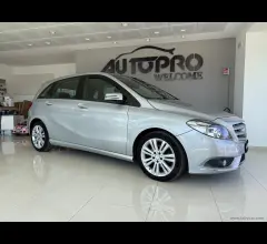 Auto - Mercedes-benz b 180 cdi blueefficiency executive