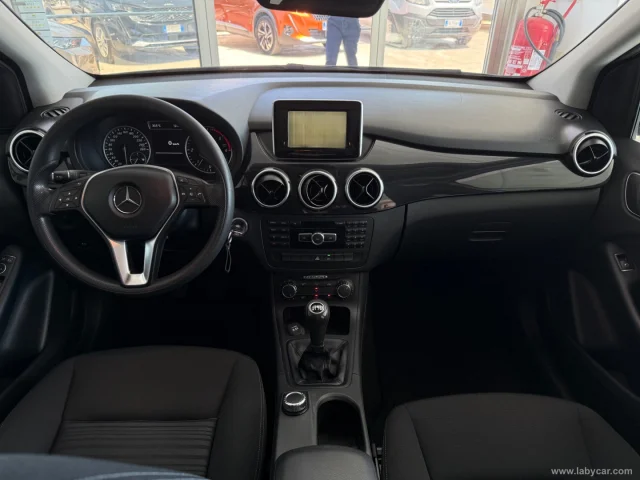 Auto - Mercedes-benz b 180 cdi blueefficiency executive