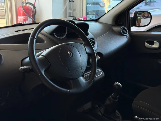 Auto - Renault twingo 1.2 lev live