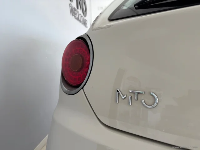 Auto - Alfa romeo mito 1.3 jtdm-2 95 cv s&s distinctive
