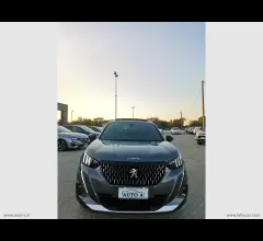 Auto - Peugeot 2008 bluehdi 110 s&s gt