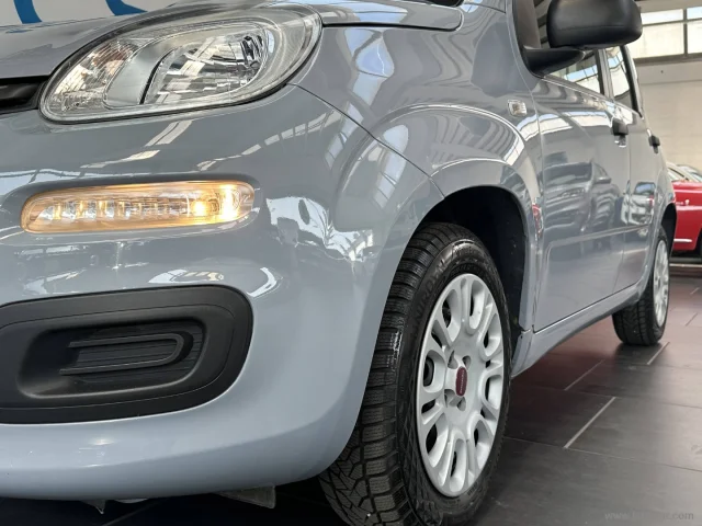 Auto - Fiat panda 1.2 easy