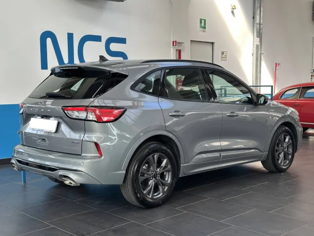 Auto - Ford kuga 2.5 full hybrid 190 cvt 2wd st-line