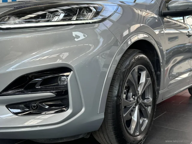 Auto - Ford kuga 2.5 full hybrid 190 cvt 2wd st-line