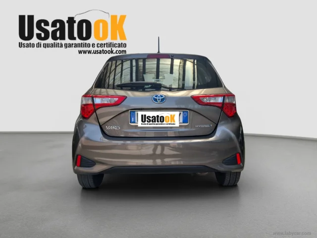 Auto - Toyota yaris 1.5 hybrid 5p. aut.