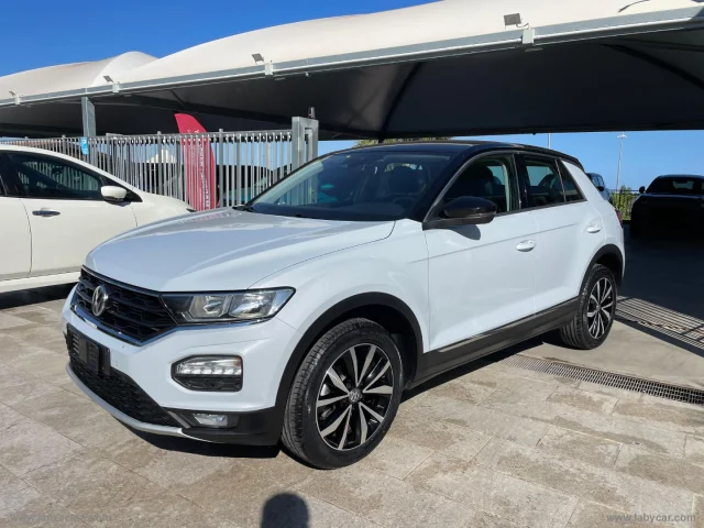 Auto - Volkswagen t-roc 1.6 tdi scr style bluemotion tech.