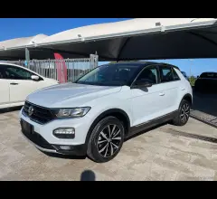 Auto - Volkswagen t-roc 1.6 tdi scr style bluemotion tech.