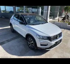 Auto - Volkswagen t-roc 1.6 tdi scr style bluemotion tech.