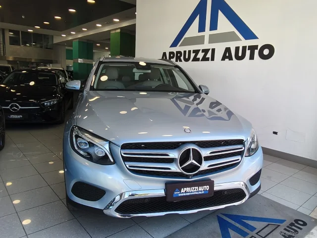 Auto - Mercedes-benz glc 250 d 4matic sport