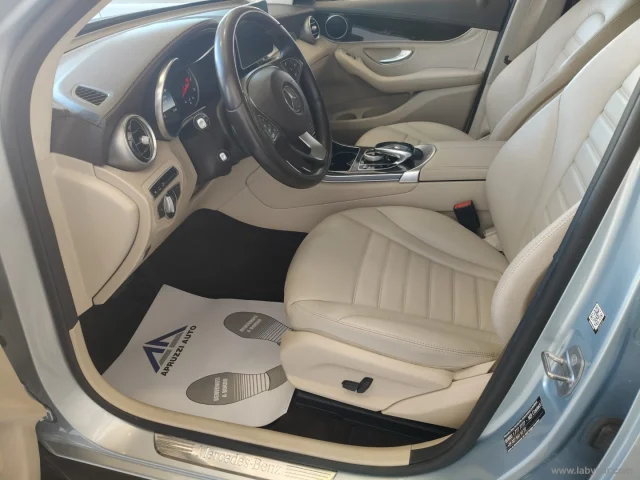Auto - Mercedes-benz glc 250 d 4matic sport