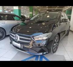 Auto - Mercedes-benz b 180 d automatic sport