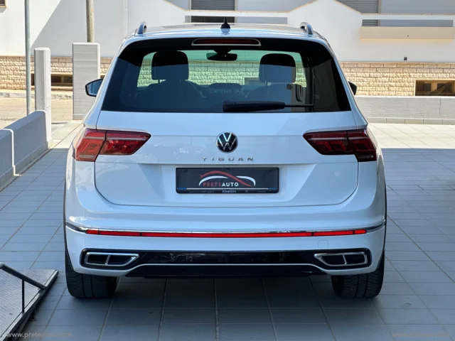 Auto - Volkswagen tiguan 2.0 tdi 150cv scr dsg r-line