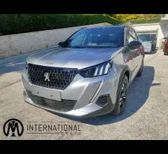 Auto - Peugeot 2008 puretech 130 s&s eat8 gt