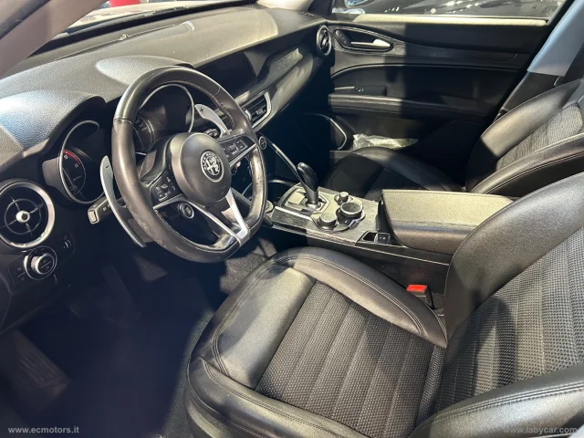 Auto - Alfa romeo stelvio 2.2 t.diesel 190cv at8 q4 b-tech
