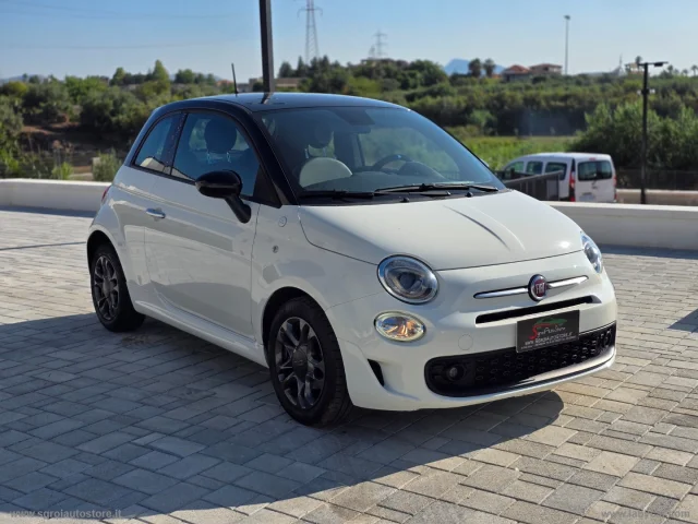 Auto - Fiat 500 1.0 hybrid hey google