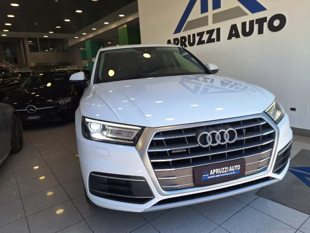 Auto - Audi q5 2.0 tdi quattro s tronic business