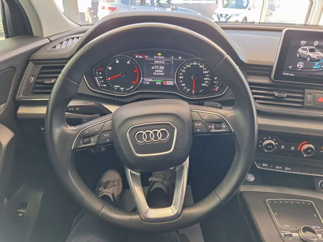 Auto - Audi q5 2.0 tdi quattro s tronic business