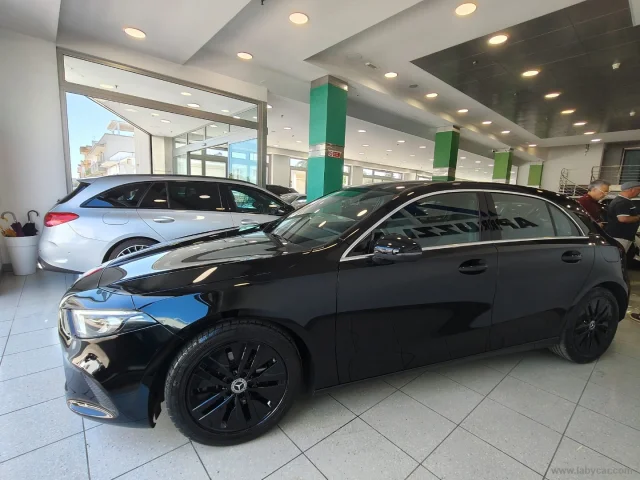 Auto - Mercedes-benz a 180 d automatic sport
