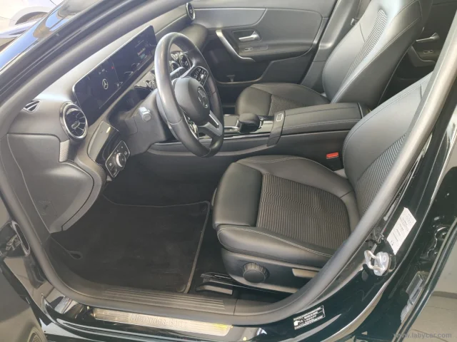 Auto - Mercedes-benz a 180 d automatic sport