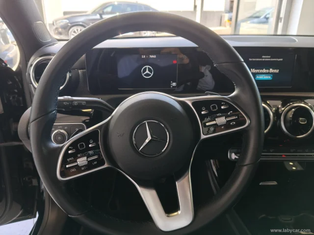 Auto - Mercedes-benz a 180 d automatic sport