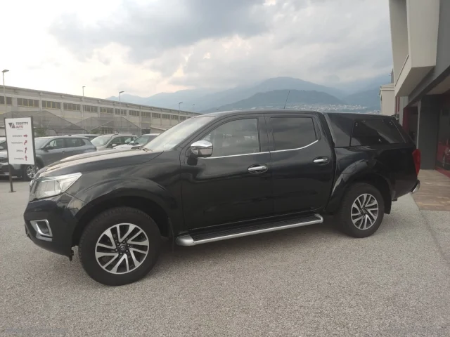 Auto - Nissan navara 2.3 dci 190 cv 4wd dc n-connecta