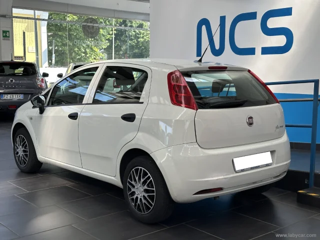 Auto - Fiat punto 1.2 8v 5p. easy