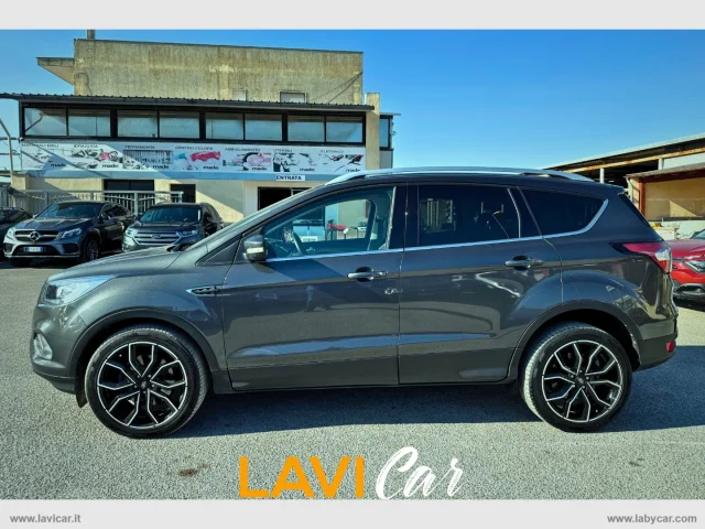 Auto - Ford kuga 1.5 ecoboost 120 2wd titanium bus.
