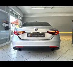 Auto - Alfa romeo giulia 2.2 td 190 cv at8 sprint