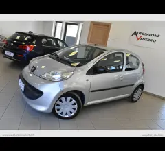 Peugeot 107 1.0 68 cv 5p. plaisir