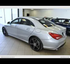 Auto - Mercedes-benz cla 200 d automatic premium dark night