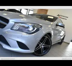 Auto - Mercedes-benz cla 200 d automatic premium dark night