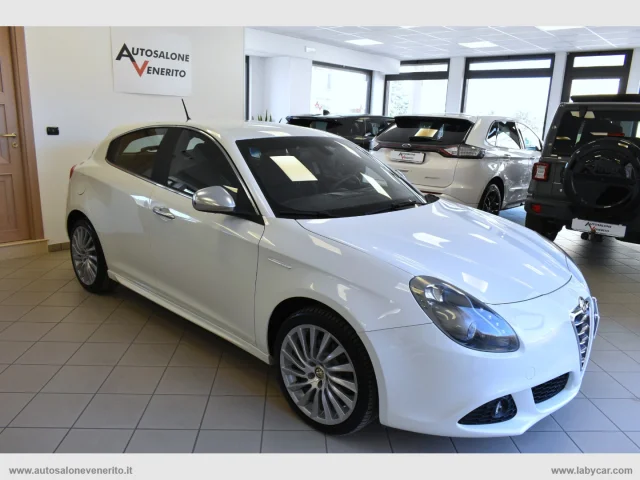 Auto - Alfa romeo giulietta 2.0 jtdm-2 140 cv exclusive