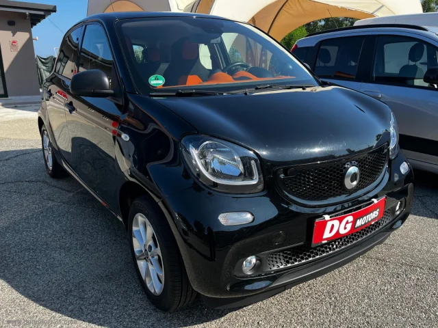 Auto - Smart forfour 70 1.0 passion