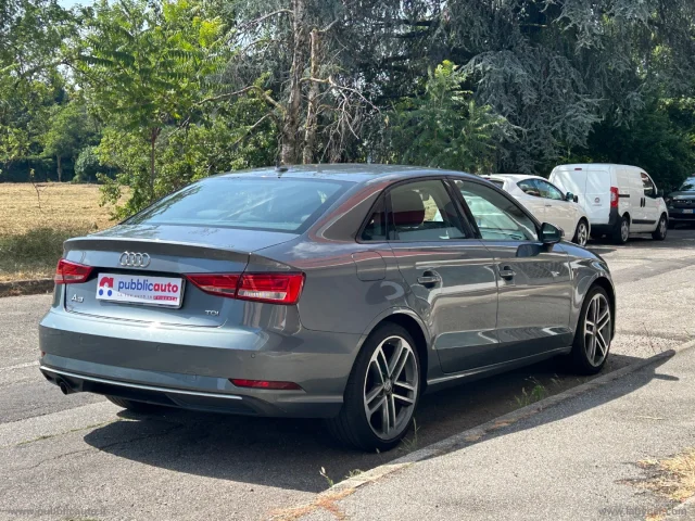Auto - Audi a3 sedan spb 1.6 tdi 116cv s tronic sport