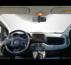 Auto - Fiat panda 1.0 firefly s&s hybrid red