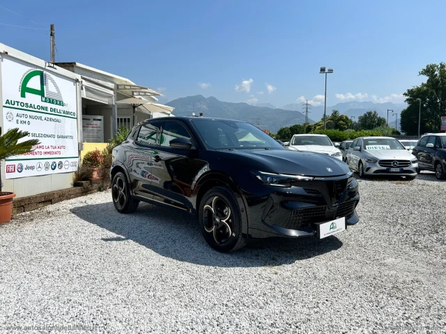 Auto - Alfa romeo junior 1.2 145 cv hybrid edct6 intensa