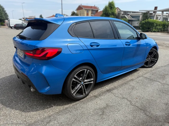 Auto - Bmw 118d 5p. msport