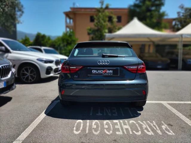 Auto - Audi a1 spb 25 tfsi admired