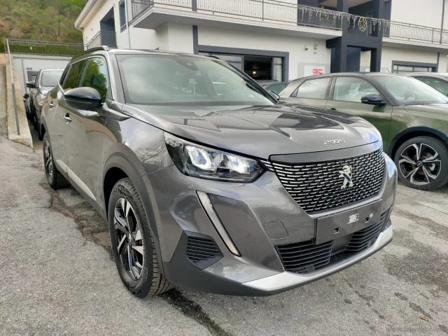 Auto - Peugeot 2008 puretech 130 s&s allure