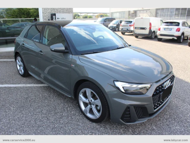 Audi a1 spb 35 tfsi s tronic s line edition